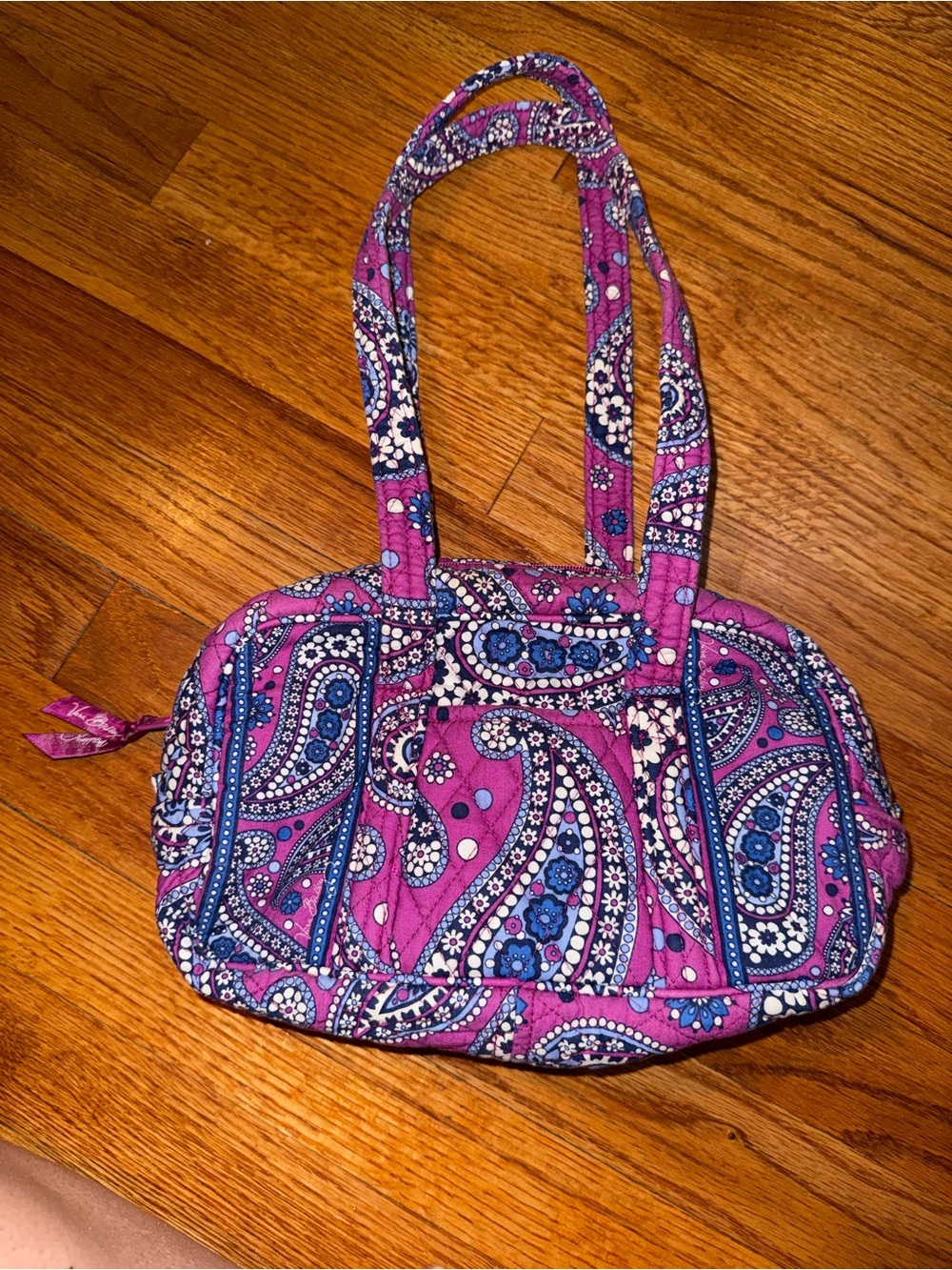 Vera Bradley retired Boysenberry pattern quilted shoulder bag
